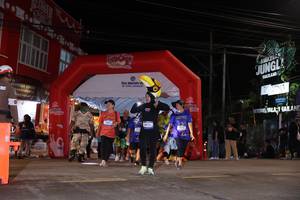 BIB: 3415
                            <button type="button" onclick="openModal(26263457)" class="btn btn-primary btn-sm float-right btn-popup" data-toggle="modal" data-target=".modal-high-quality">
                        <i class="fas fa-shopping-cart"></i> Add to Cart
                    </button>
                                            <button type="button" onclick="isThisMe(26263457, true)" class="btn btn-success btn-sm float-right btn-popup btn-isme hidden" data-toggle="tooltip" data-placement="bottom" title="นี่คือรูปของคุณใช่ไหม คลิกที่นี่เพื่อเอาเข้าอัลบั้ม">
                        <i class="fas fa-plus"></i> Add to album
                    </button>
                    <button type="button" onclick="isThisMe(26263457, false)" class="btn btn-warning btn-sm float-right btn-popup btn-isnotme hidden">
                        <i class="fas fa-ban"></i> Remove from album
                    </button>